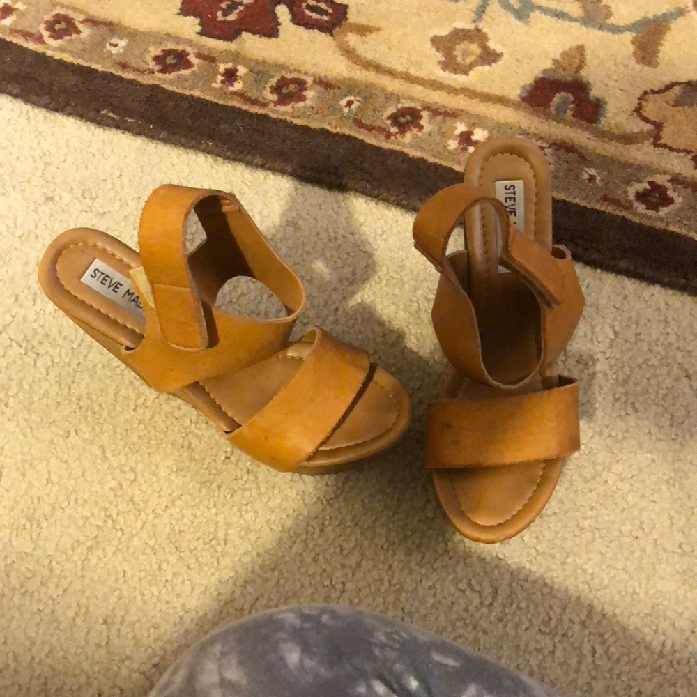Steve Madden wedges